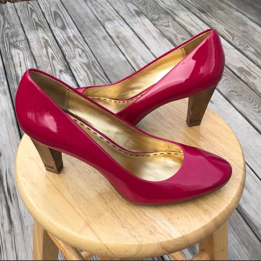 EUC Coach heels 💕